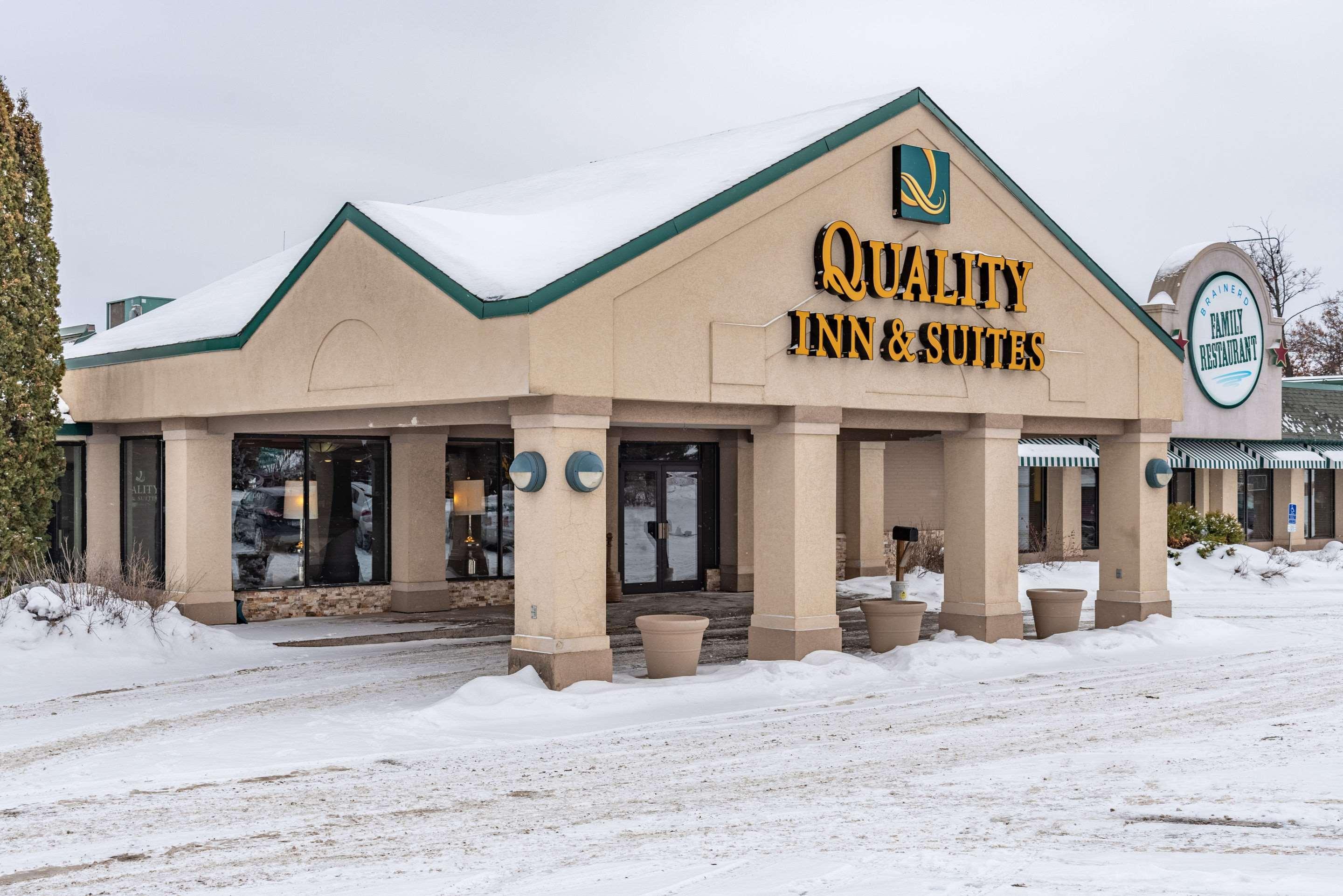 Quality Inn & Suites Brainerd Exteriör bild