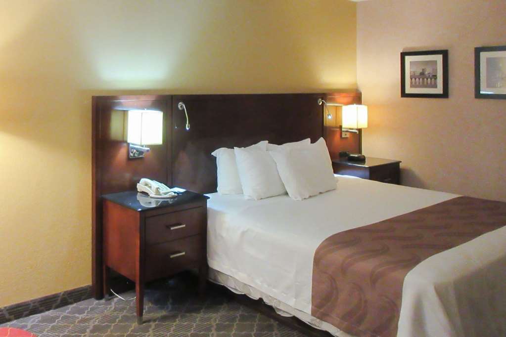 Quality Inn & Suites Brainerd Rum bild